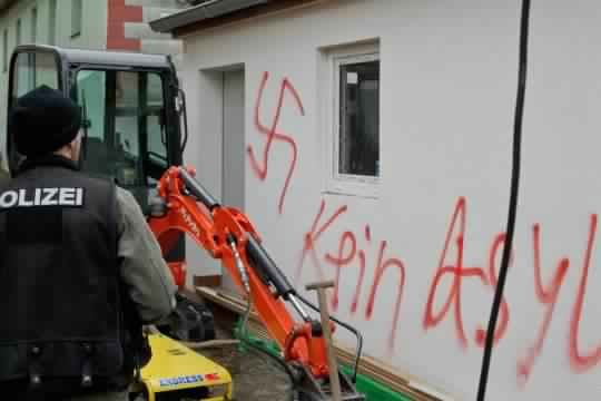 Hausse spectaculaire du nombre de délits à caractère xénophobes et politiques