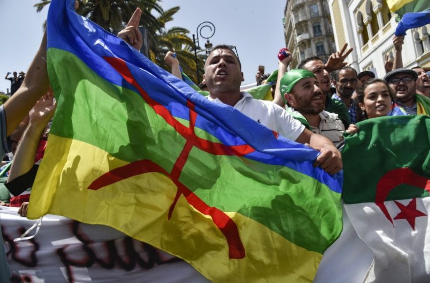 Algérie. La peine de Yacine Mebarki, condamné pour « incitation à l’athéisme », réduite en appel