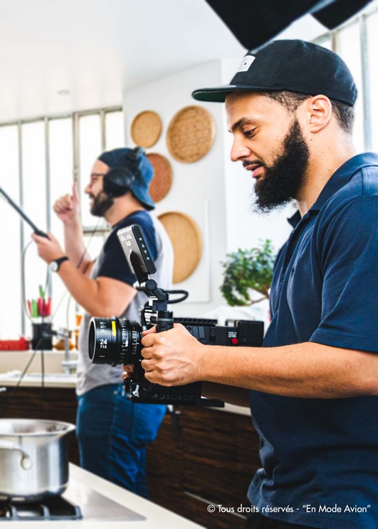 Mehdi Ouldsaad, réalisateur du film-documentaire « En Mode Avion ».