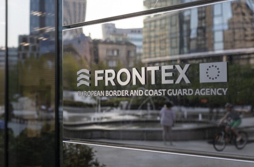Un nouvel uniforme pour les agents de Frontex