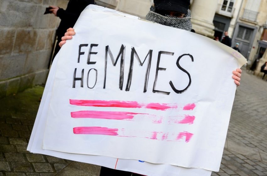  Egalité femmes-hommes : la France « doit en faire plus »