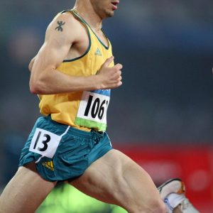 Youcef Abdi aux J.O. de Pékin en 2008, portant le tatouage berbère.