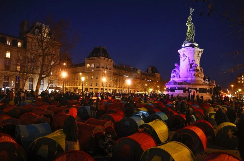 300 tentes occupent de nouveau la place de la République