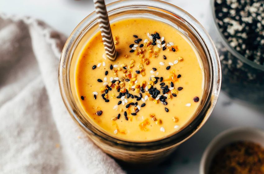 Découvrez le Smoothie crémeux à l’orange et aux dattes de Toomore
