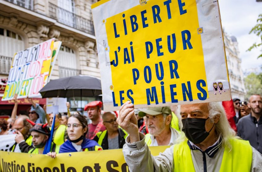 Opposé au pass sanitaire, Médecins du Monde défie le gouvernement