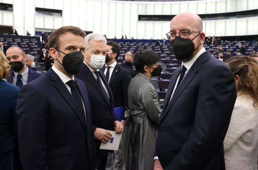 E. Macron attendu sur la politique migratoire de l’UE