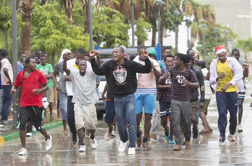 Assaut massif de migrants subsahariens sur le préside occupé de Melilla