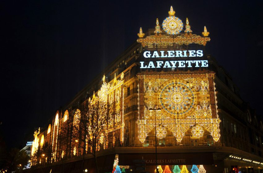 Bientôt la fin des pubs lumineuses pendant la nuit