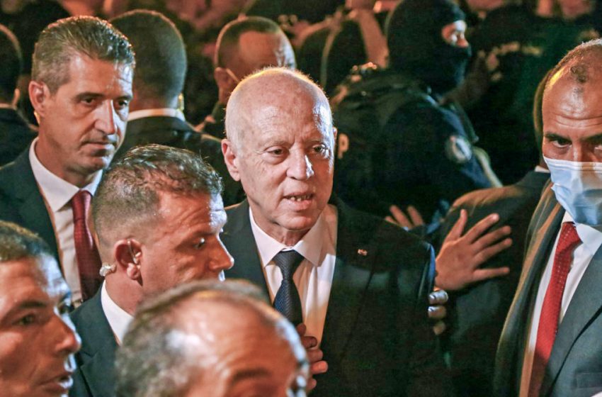  Point de vue – Tunisie. Bilan politique de la transition forcée de l’après 25 juillet 2021