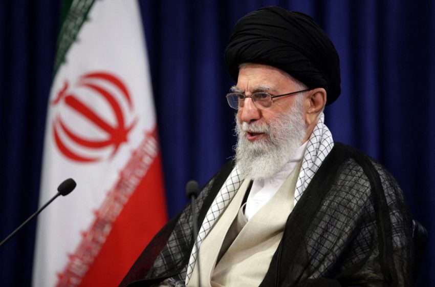 Charlie Hebdo : l’Iran demande « des explications » à la France