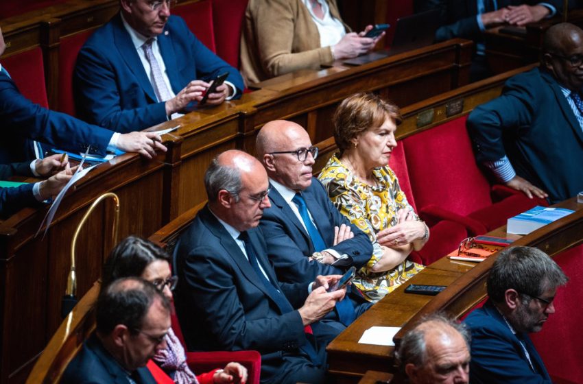 Loi immigration : Les Républicains mettent la pression
