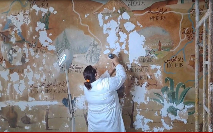 Maroc. Restauration d’une fresque du patrimoine historique de Tétouan