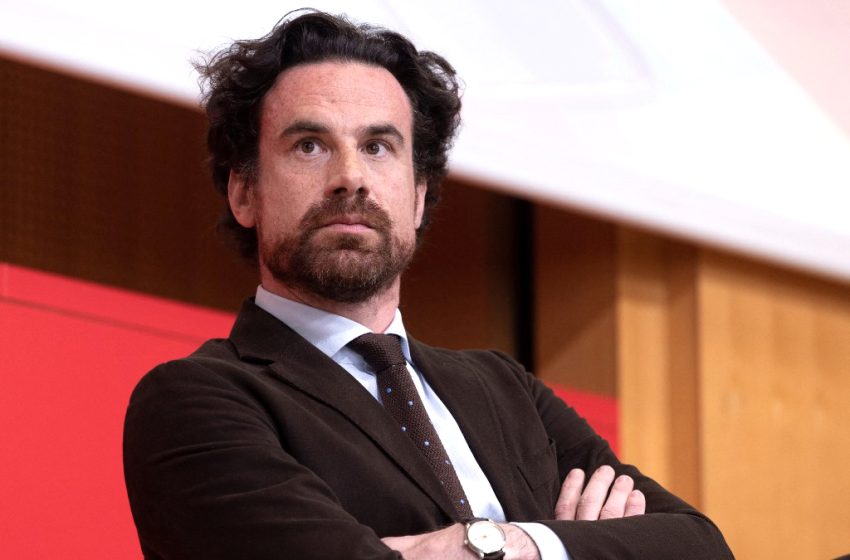 Sciences Po Paris: mise en retrait de son directeur