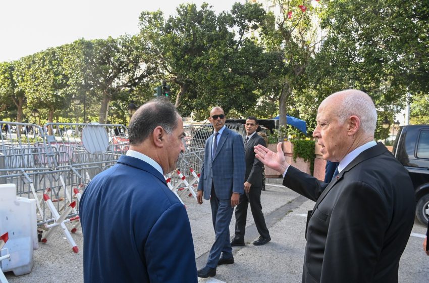  Tunisie. Don d’ubiquité présidentiel et mauvaise gouvernance