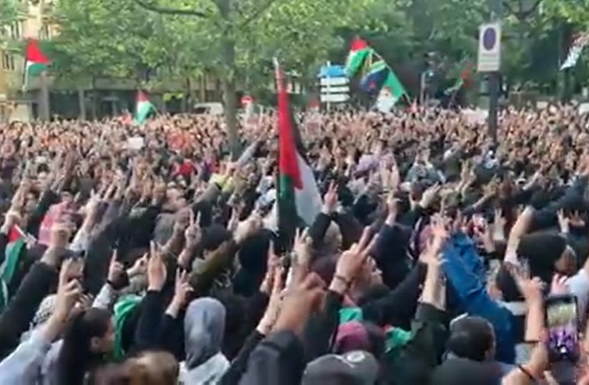 Manifestation devant TF1 contre une interview de Netanyahu
