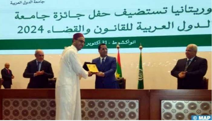 Abdellah Boudad remporte le Prix de la Ligue des États arabes pour le droit et la justice