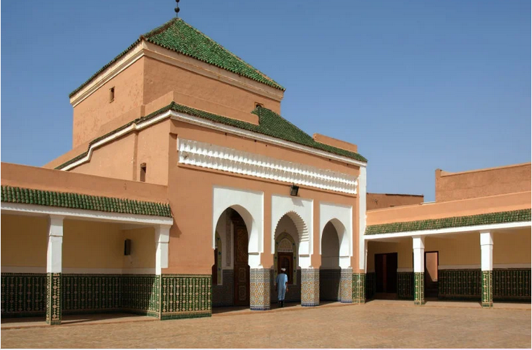 Vient de paraitre l’ouvrage de Abdeljalil Lahjomri : « Je vous parle des temps (presque) heureux »
