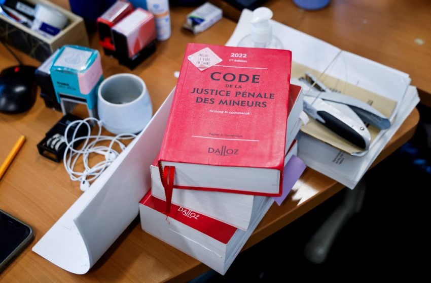  Justice des mineurs : mobilisation contre un texte instaurant une « justice d’urgence »