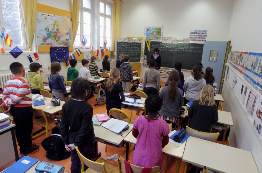  Une enseignante suspendue à cause d’une minute de silence pour Gaza