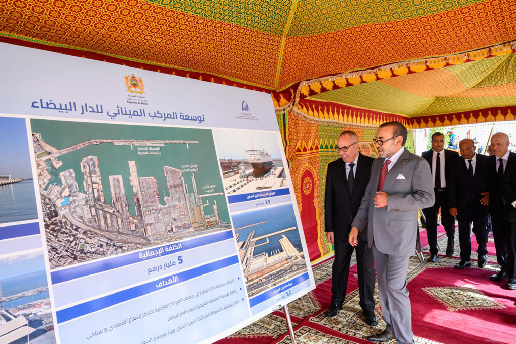 Le Roi Mohammed VI inaugure le complexe portuaire de Casablanca