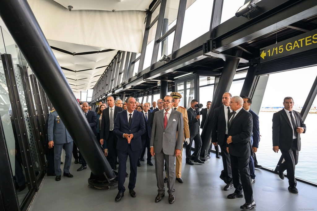Le Roi Mohammed VI inaugure le complexe portuaire de Casablanca