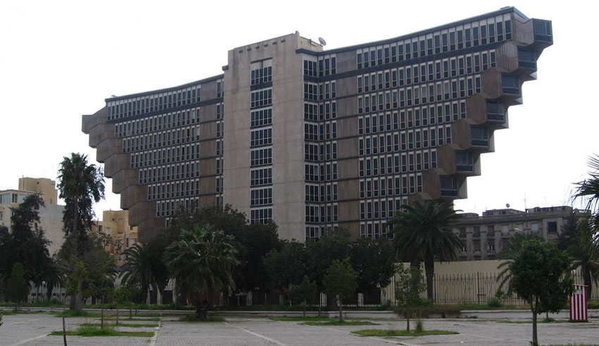  Tunisie. L’Hôtel du Lac, icône architecturale, en cours de démantèlement