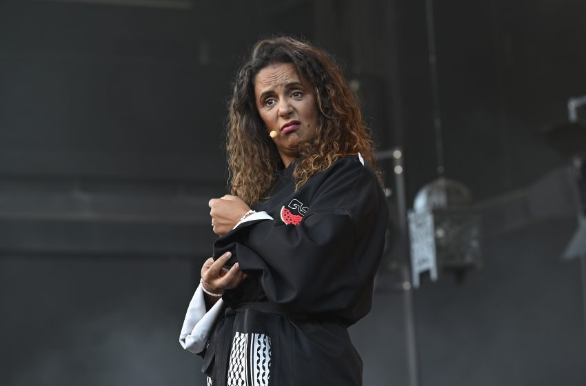  Houria les yeux verts et son nouveau spectacle « Enfin moi »