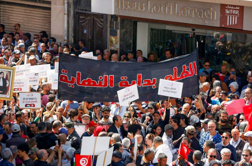  Point de vue – Tunisie. Le message des manifestants post-autoritarisme