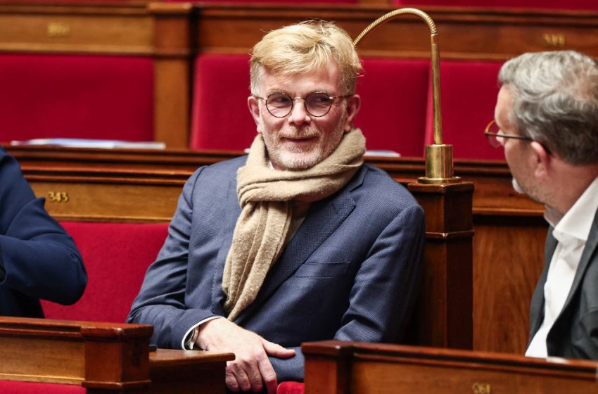  Polémique après la venue d’écolières voilées dans les tribunes du Palais Bourbon