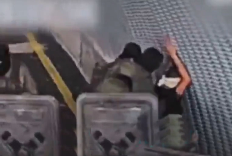  Israël : la procureure militaire jette l’éponge après la fuite d’une vidéo de violences sur des détenus palestiniens