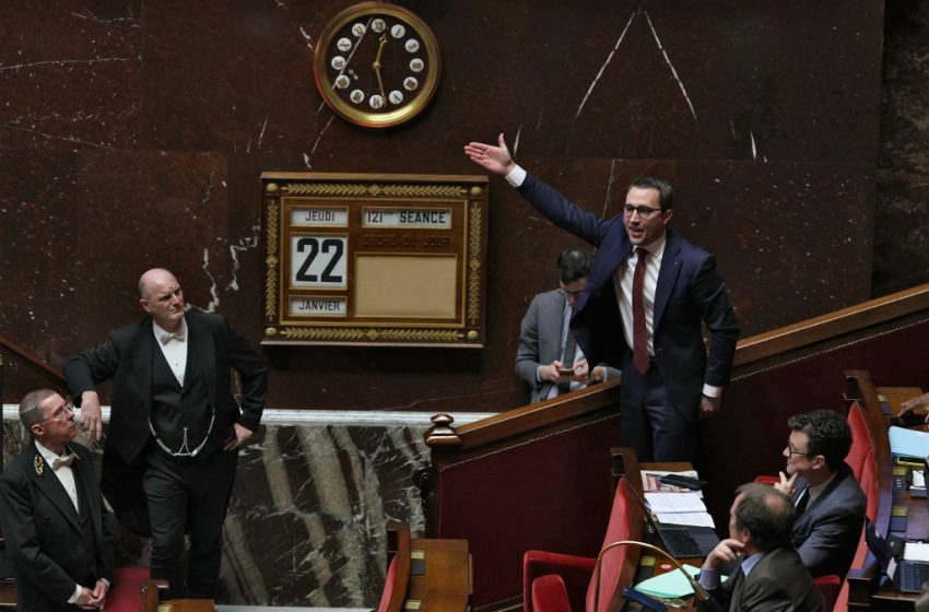 Assemblée nationale : adoption d'une résolution contre les Frères musulmans