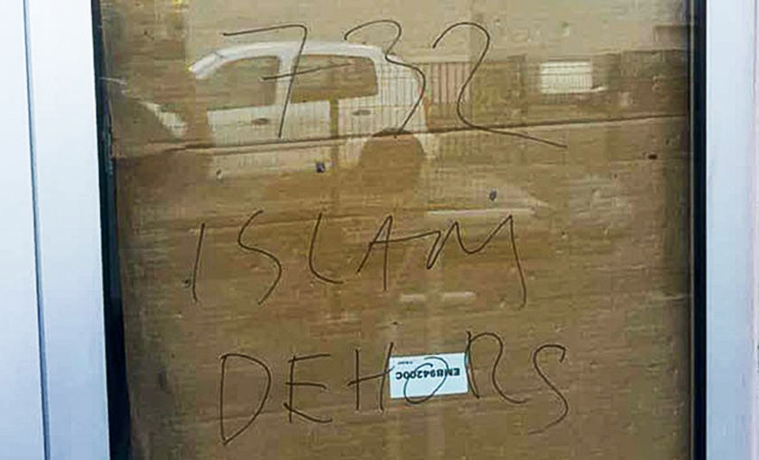  Isère: un ex-élu FN jugé pour des dégradations sur une mosquée