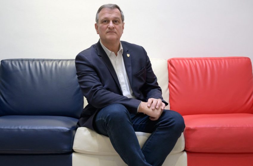 Municipales à Perpignan: campagne de SOS Racisme contre le maire RN