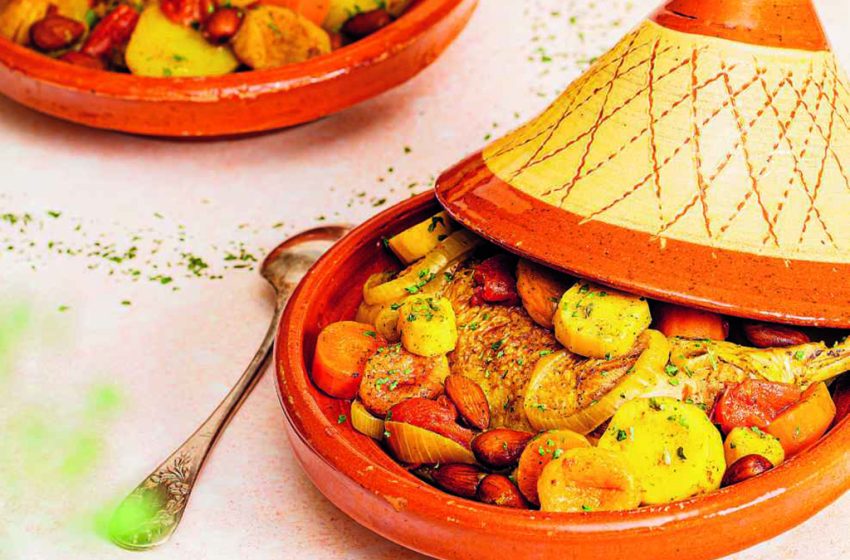Tajine de poulet aux amandes et abricots moelleux -
