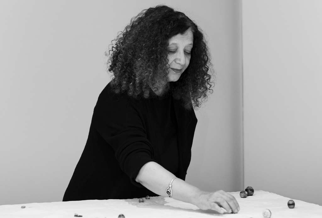 Amina Agueznay, l'artiste qui représente le Maroc à la Biennale de Venise 2026.