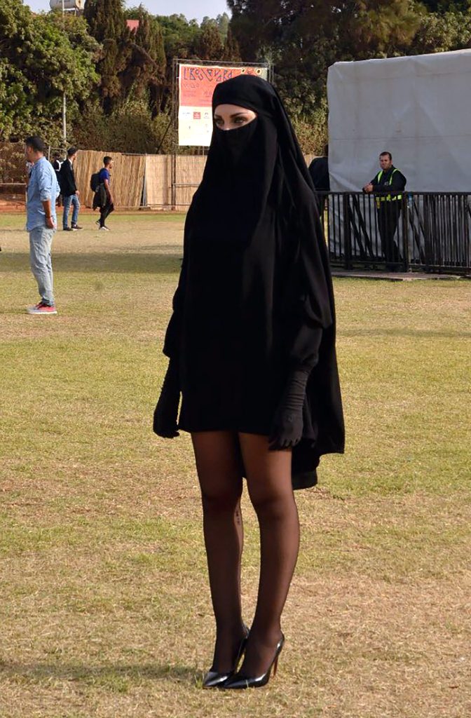 Performance artistique sur les droits des femmes au Maghreb à Casablanca