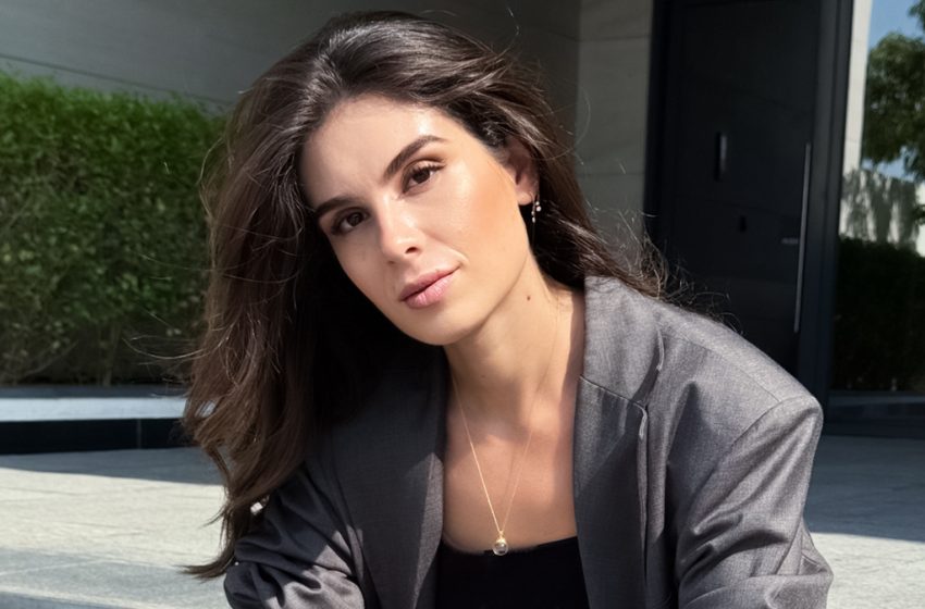 Portrait d’Insaf Bennis, participante au marathon virtuel pour la Palestine, basée à Dubaï