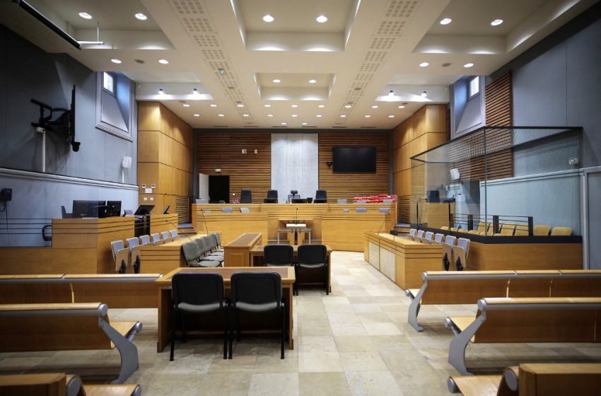 Salle d’audience vide du tribunal d’Albi