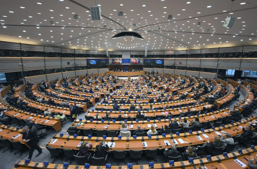 Immigration : feu vert de l’UE pour les « hubs de retour »