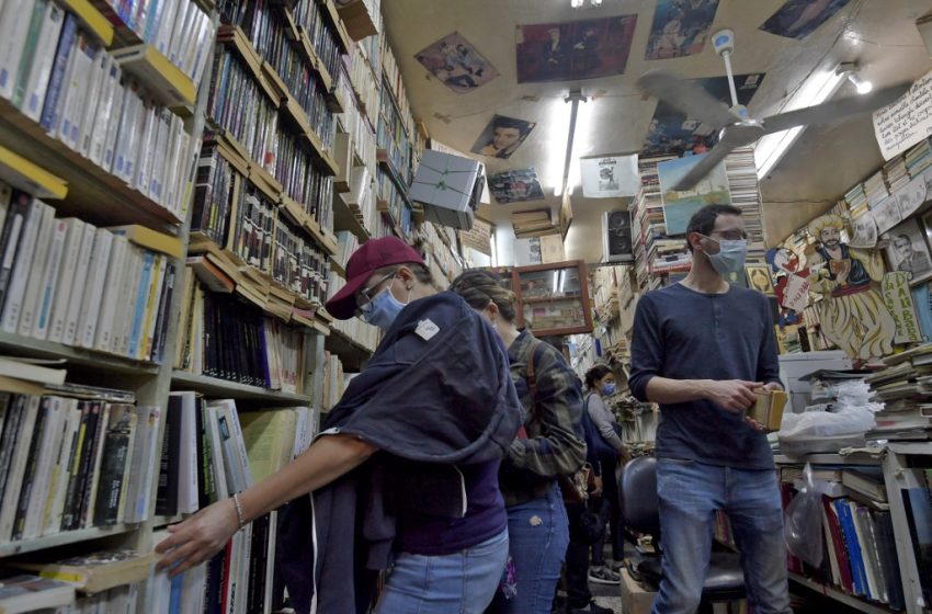 Librairie d'occasion « La Caverne d'Ali Baba » à Tunis, en Tunisie