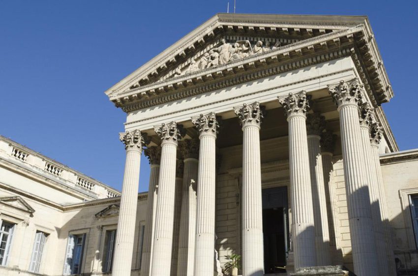 Façade du palais de justice de Montpellier.