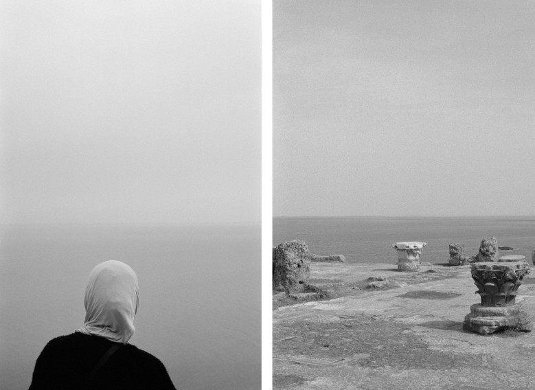 Photographies d’Anne-Lise Broyer à Sidi-Bou-Saïd en Tunisie en 2024 et à Tipaza en Algérie en 2022.