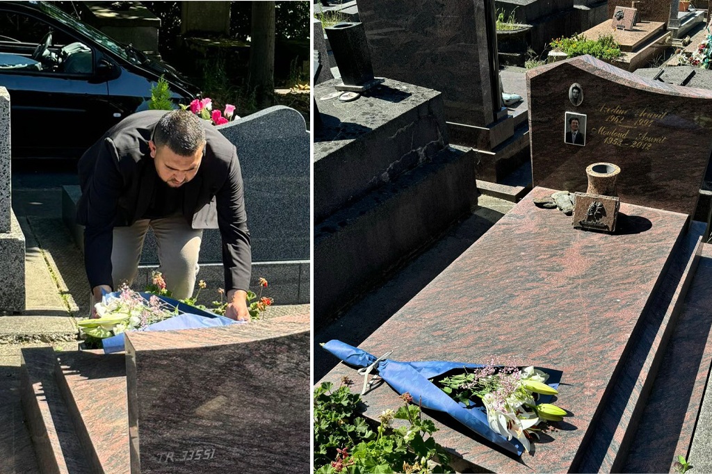 Sofienne Karroumi dépose une gerbe de fleurs sur la tombe de Mouloud Aounit, le 10 août 2026.