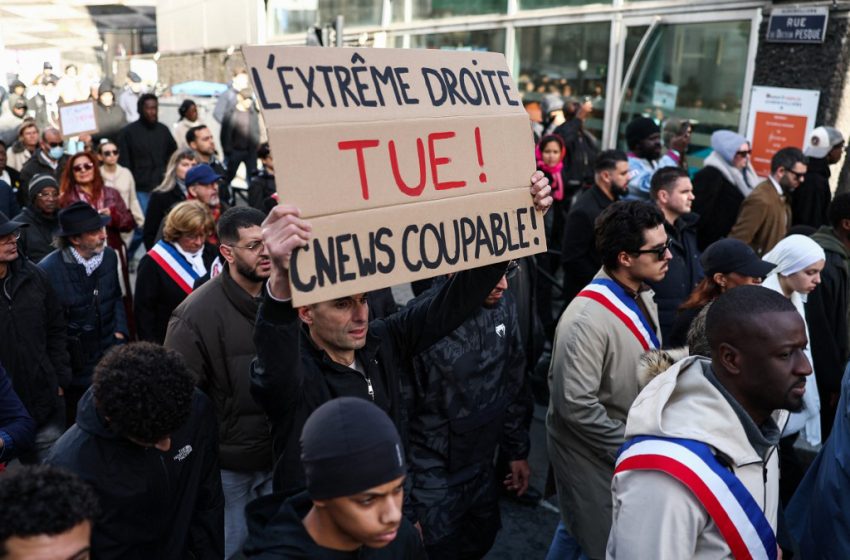Attentat raciste de Trappes : le RN et « certains médias » pointés par les associations