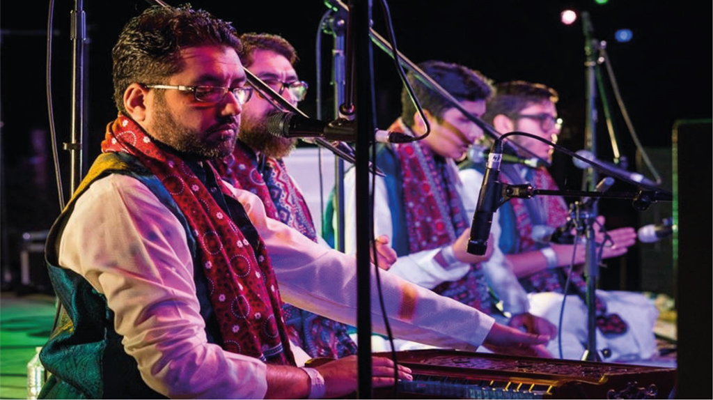 Shuaib Aftab Ahmad Mushtaq, chanteur qawwal pakistanais.